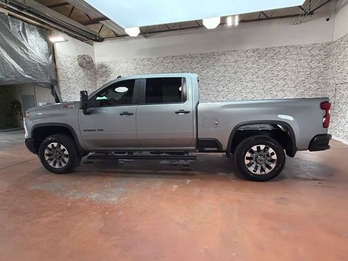 Used 2024 Chevrolet Silverado 2500 Custom w/ Custom Value Package AWD/4WD image 4