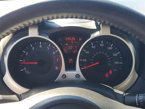 Used 2015 Nissan Juke SL image 23