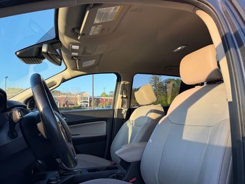 Used 2019 Ford Ranger Lariat w/ Equipment Group 501A Mid image 25