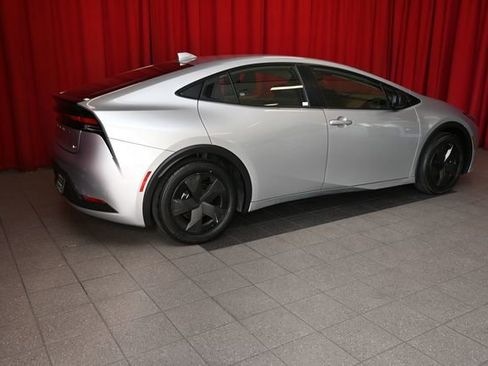 Certified 2024 Toyota Prius LE image 7