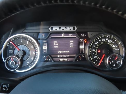 Certified 2023 RAM 1500 Big Horn image 25