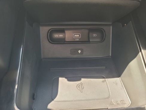 Used 2022 Kia Telluride EX w/ EX Premium Package FWD image 26
