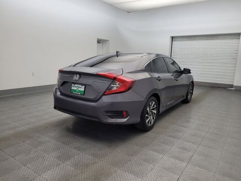 Used 2017 Honda Civic EX image 9