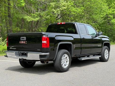 Used 2018 GMC Sierra 1500 SLE w/ SLE Value Package AWD/4WD image 4
