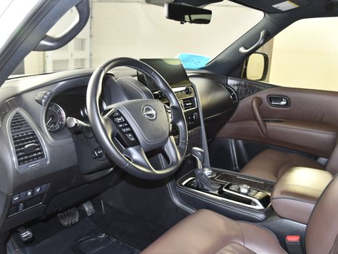Used 2024 Nissan Armada Platinum w/ Captain's Chairs Package AWD/4WD image 2