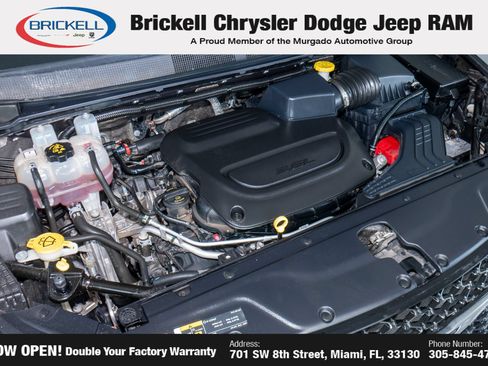 Used 2023 Chrysler Pacifica Touring-L FWD image 37