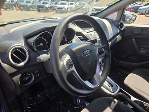 Used 2018 Ford Fiesta SE FWD image 12