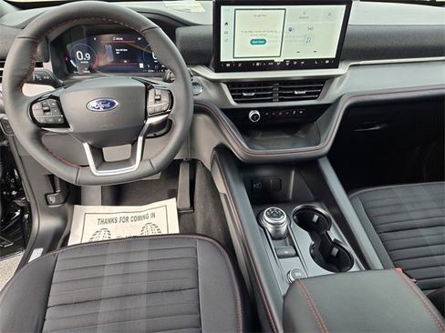 New 2026 Ford Explorer ST-Line image 21