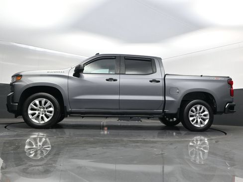 Used 2021 Chevrolet Silverado 1500 Custom AWD/4WD image 32