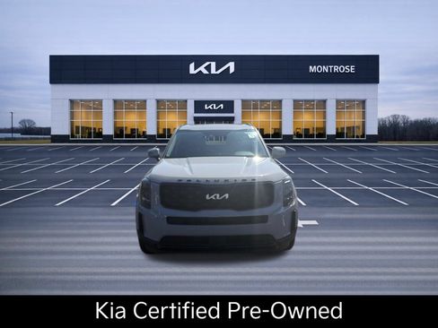 Used 2022 Kia Telluride EX w/ EX Premium Package AWD/4WD image 2