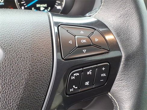 Used 2018 Ford Explorer Platinum image 26