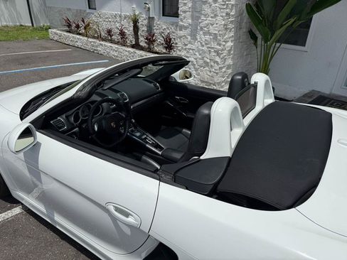 Used 2014 Porsche Boxster S RWD image 8
