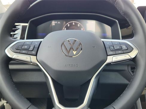 New 2025 Volkswagen Jetta SE image 16