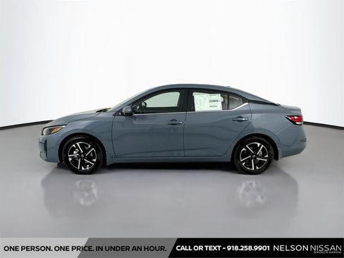 Used 2025 Nissan Sentra SV w/ All-Weather Package FWD image 8