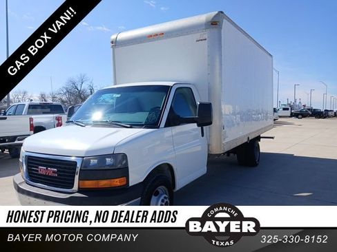 Used 2016 GMC Savana 3500 Extended RWD image 1