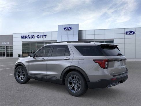 New 2026 Ford Explorer Active w/ Active Comfort Package image 4