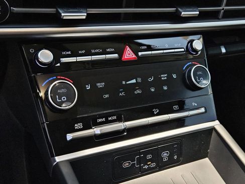 New 2026 Hyundai Santa Fe SEL FWD image 25