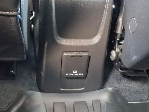 Used 2019 Buick Encore Preferred w/ Safety Package AWD/4WD image 9