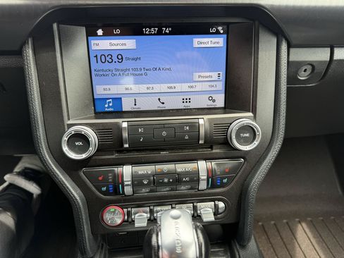 Used 2018 Ford Mustang Premium RWD image 24