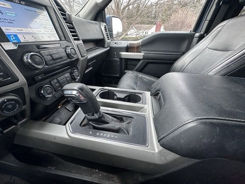 Used 2016 Ford F150 Lariat w/ Equipment Group 501A Mid image 15