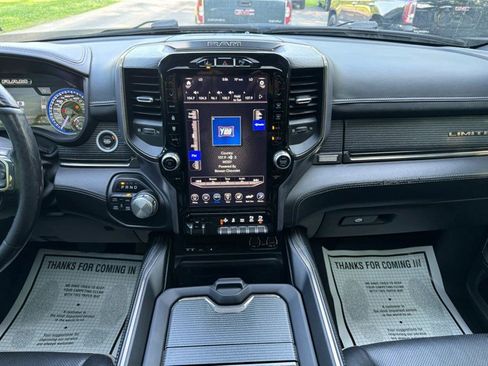 Used 2019 RAM 1500 Limited AWD/4WD image 18