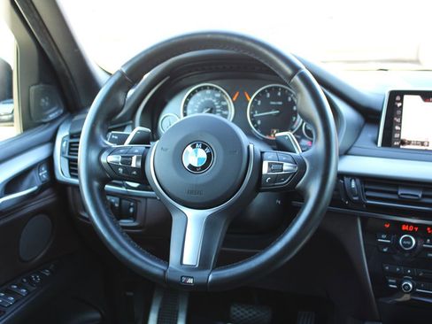 Used 2017 BMW X5 xDrive50i w/ M Sport Package image 13