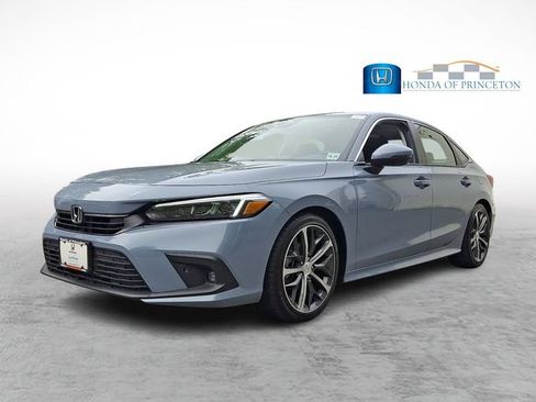 Certified 2024 Honda Civic Touring image 3