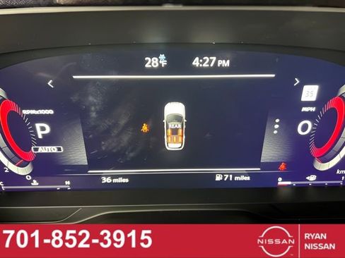 New 2025 Nissan Pathfinder Platinum image 3