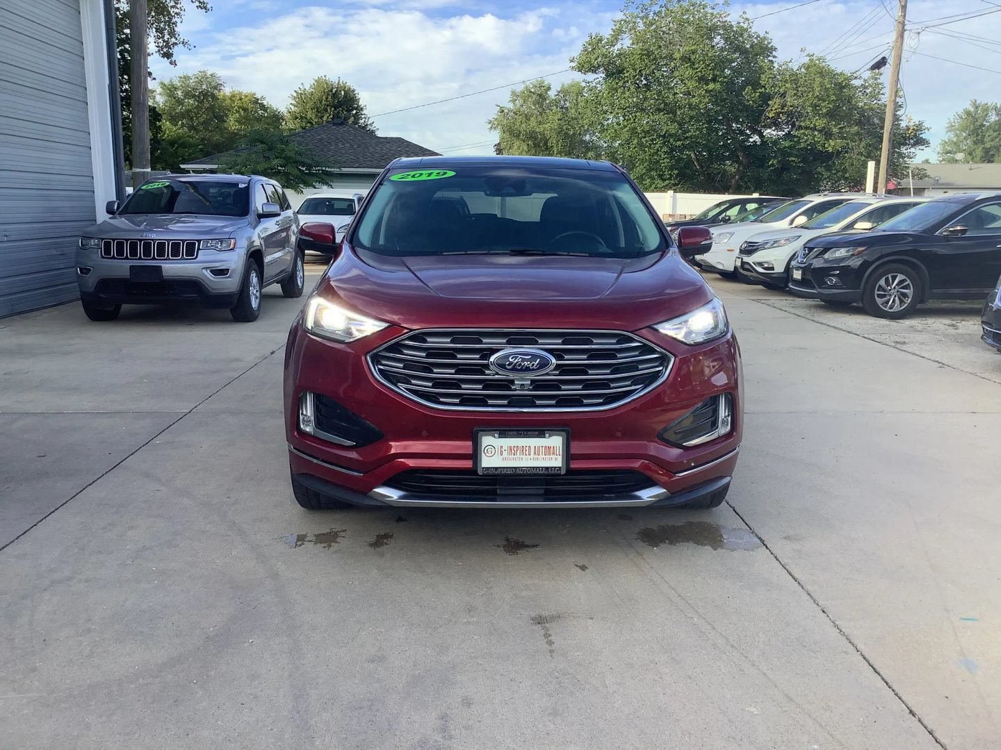 Used 2019 Ford Edge Titanium w/ Equipment Group 301A AWD/4WD image 3