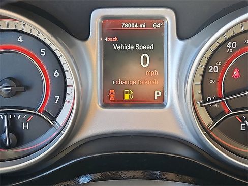 Used 2020 Dodge Journey SE w/ SE Popular Equipment Group image 25