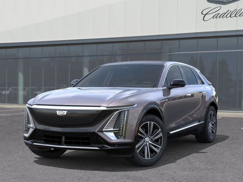 New 2026 Cadillac Lyriq Premium Luxury image 7