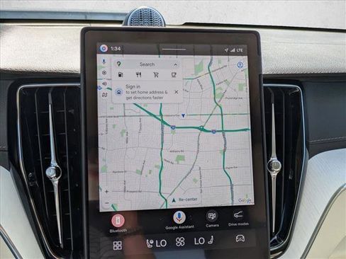 Certified 2026 Volvo XC60 B5 Ultra w/ Climate Package image 13