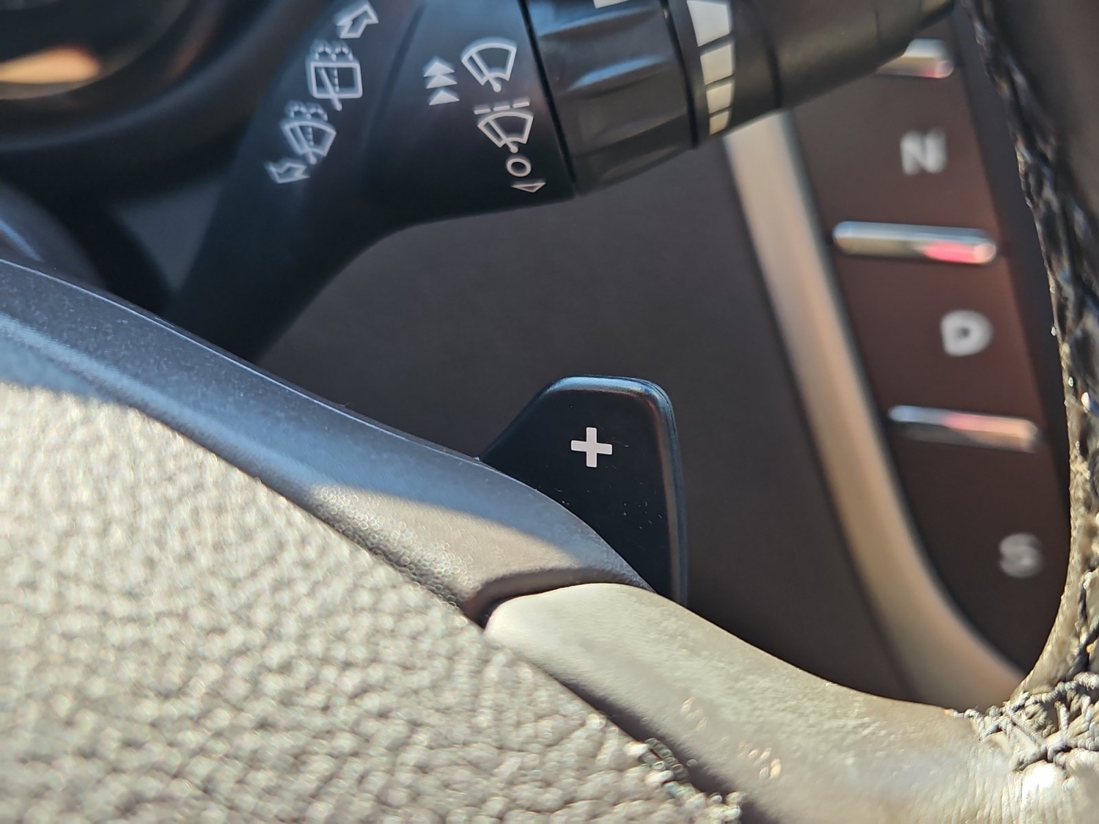 Used 2017 Lincoln MKC Reserve FWD image 26