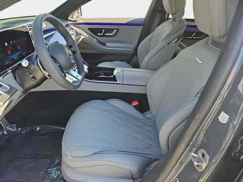 Used 2026 Mercedes-Benz S 63 AMG S image 19