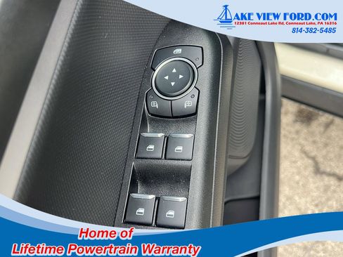 Used 2025 Ford Bronco Sport Badlands image 23