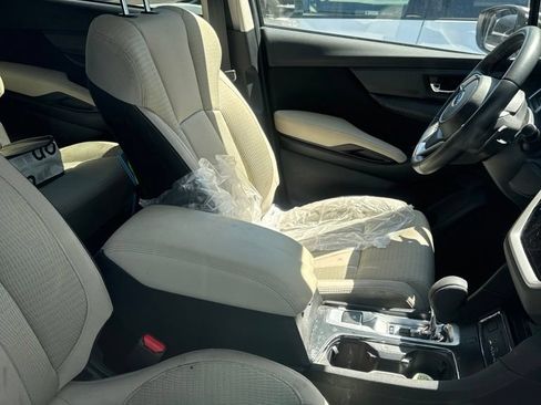 Used 2025 Subaru Ascent Premium AWD/4WD image 10