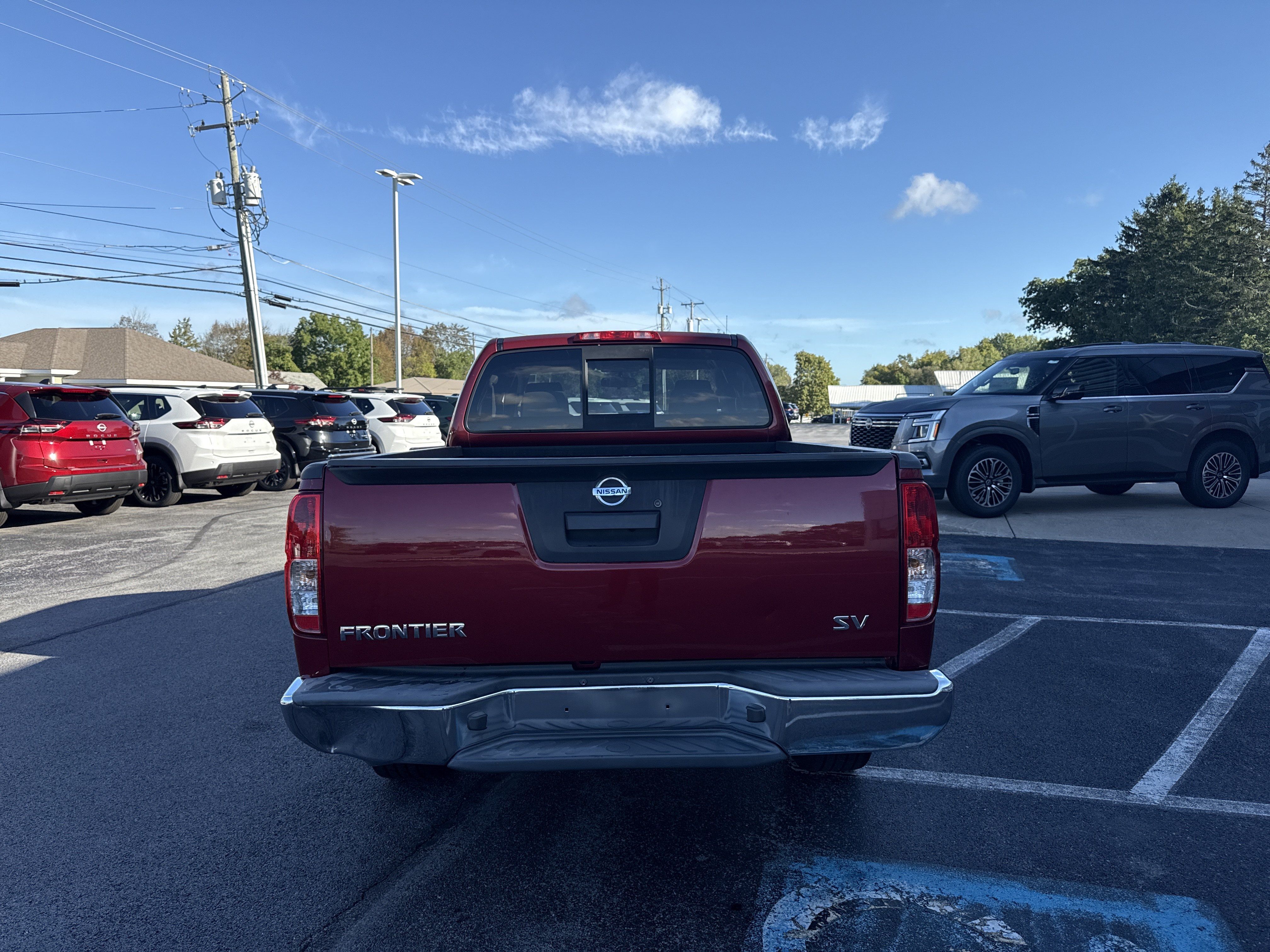 Used 2013 Nissan Frontier SV RWD image 9