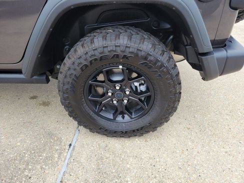 Used 2025 Jeep Wrangler Unlimited Sport S 4xe AWD/4WD image 7