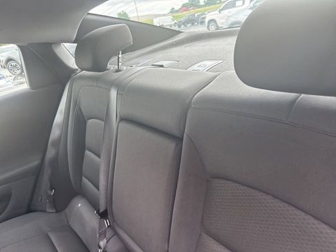 Used 2023 Chevrolet Malibu LT FWD image 7