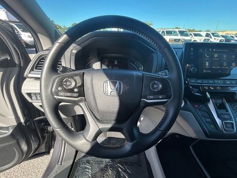 Used 2018 Honda Odyssey EX-L image 14