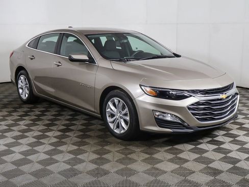 Used 2024 Chevrolet Malibu LT image 47