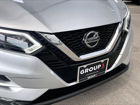Certified 2022 Nissan Rogue Sport SL w/ Premium Package AWD/4WD image 30
