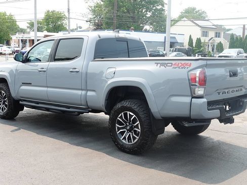 Used 2020 Toyota Tacoma TRD Off-Road AWD/4WD image 2