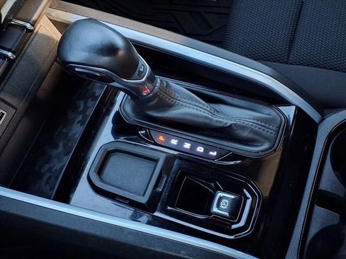 Used 2023 Chevrolet Colorado LT w/ LT Convenience Package image 14