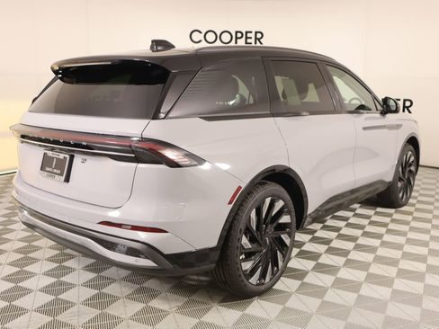 New 2026 Lincoln Nautilus Reserve AWD/4WD image 23