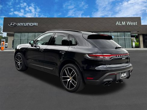 Used 2023 Porsche Macan AWD/4WD image 7