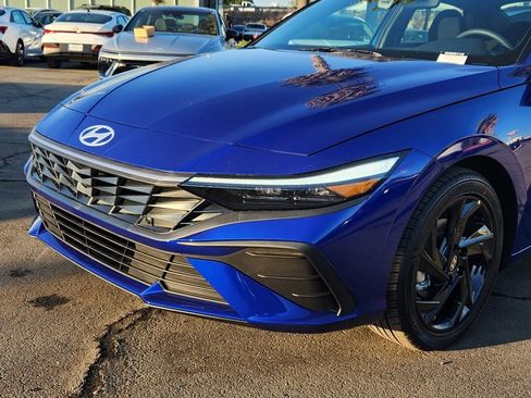 New 2026 Hyundai Elantra Sport image 9