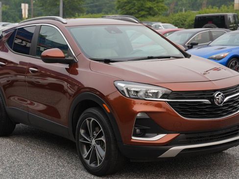 Used 2021 Buick Encore GX Select AWD/4WD image 3