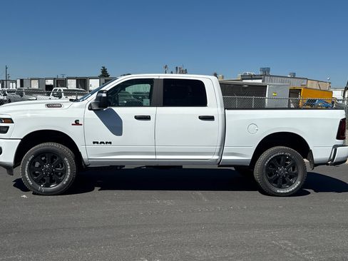 New 2026 RAM 3500 Big Horn AWD/4WD image 6