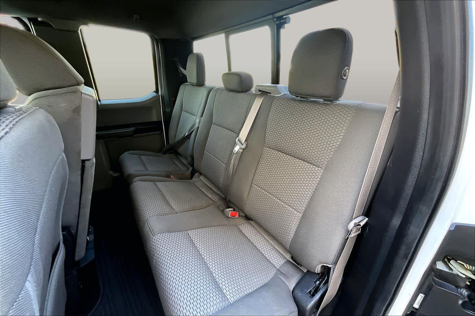 Used 2019 Ford F150 XLT w/ Equipment Group 302A Luxury AWD/4WD image 21